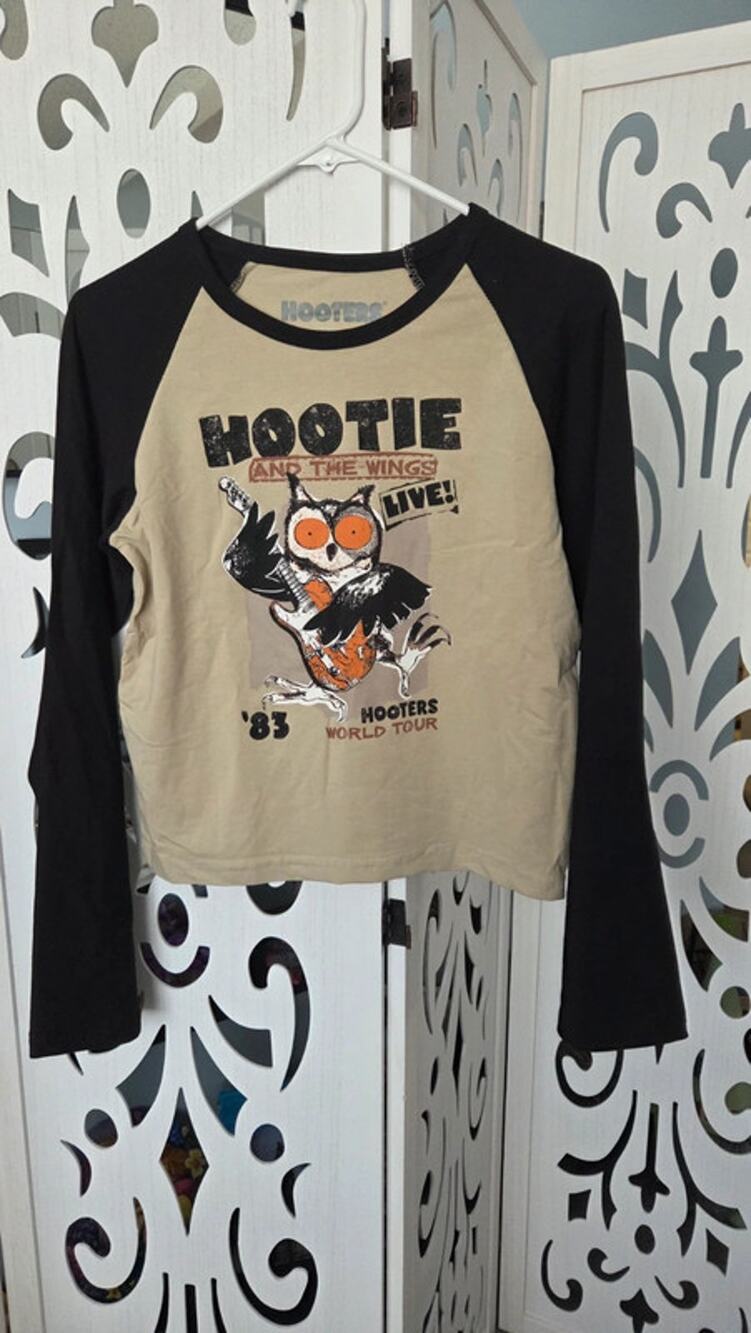 Hooters Hootie And The Wings Shirt XL Raglan 3/4 Sleeve Graphic NWT Cotton